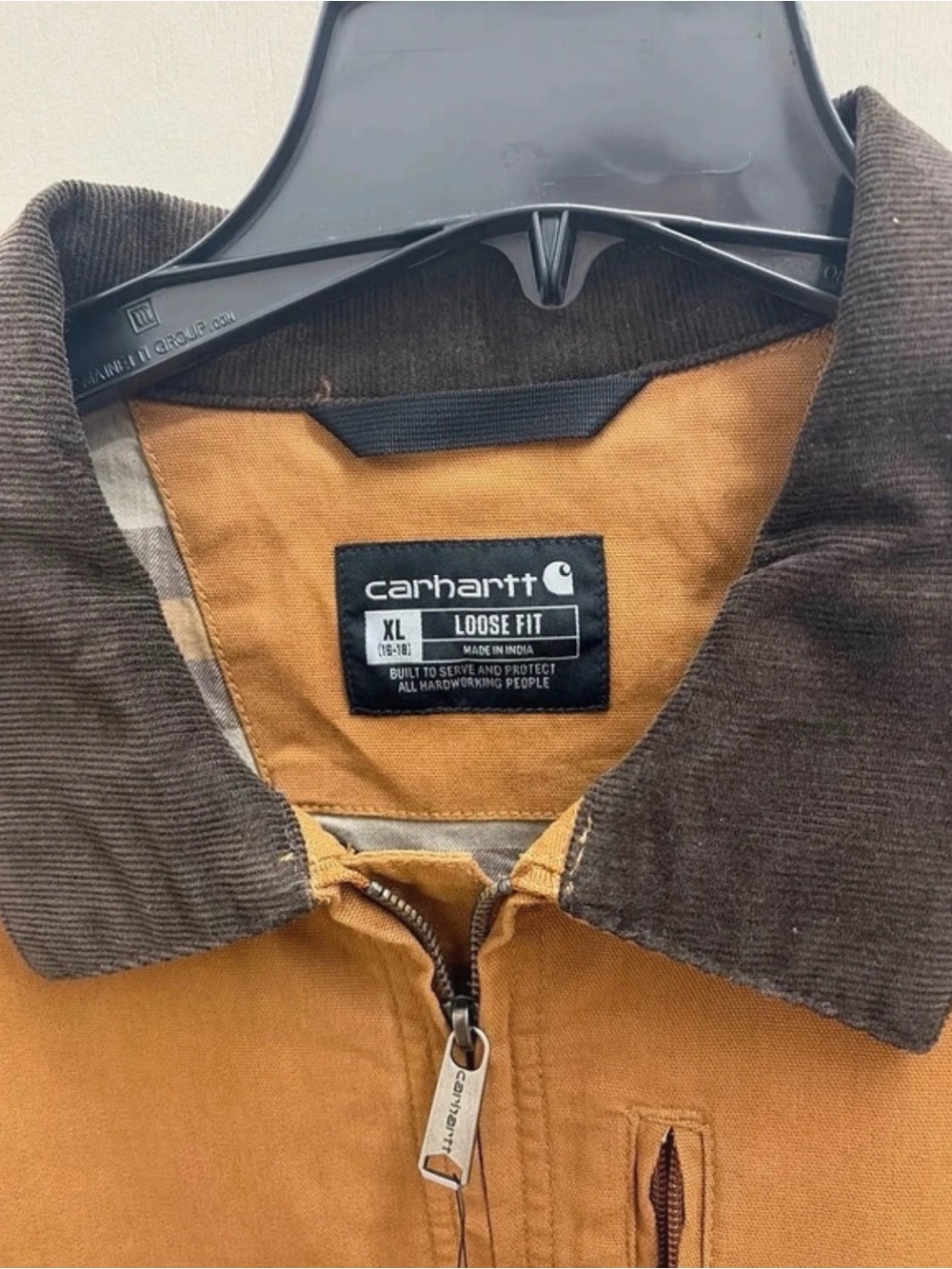 Carhartt Detroit Jacket - Picture 2 of 4